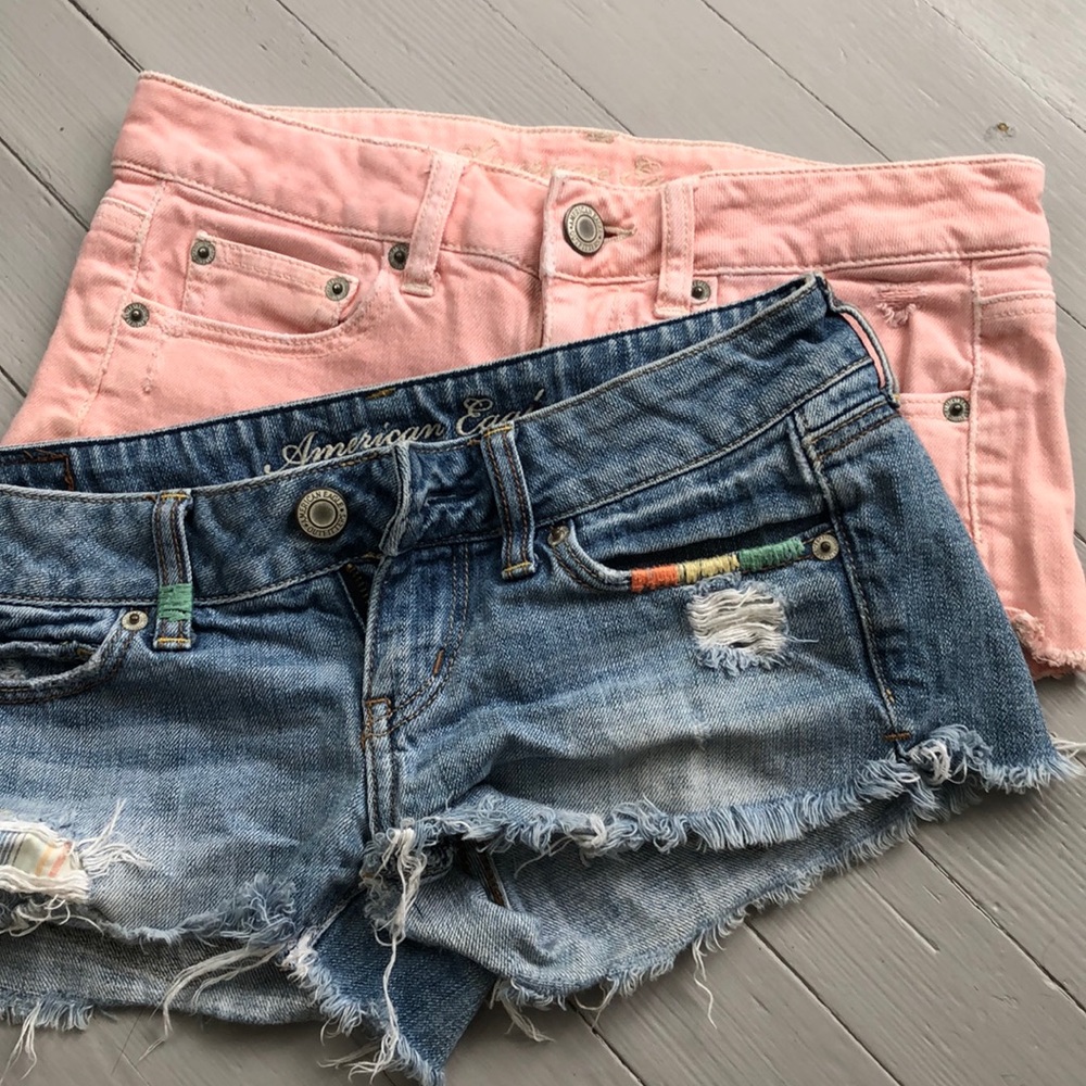 2 pair of American Eagle shorts - sz 0